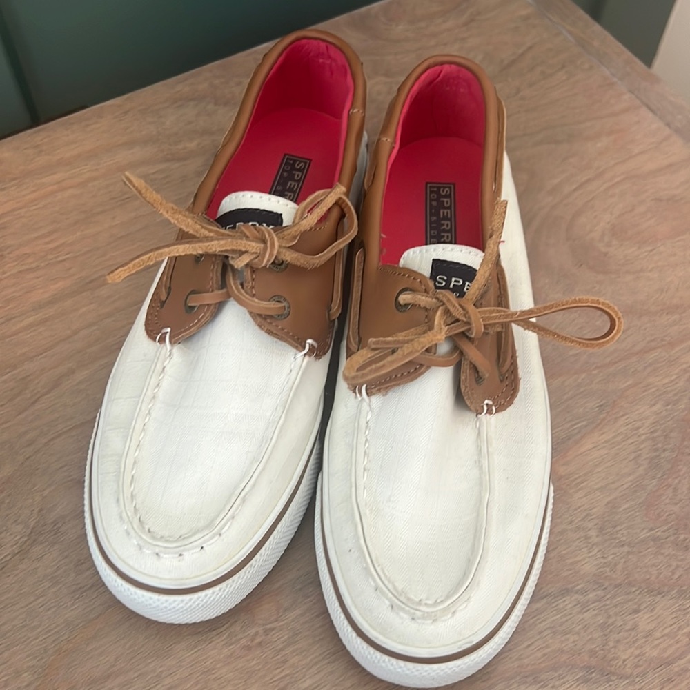 Sperry Top Sider sneakers! Never been worn!